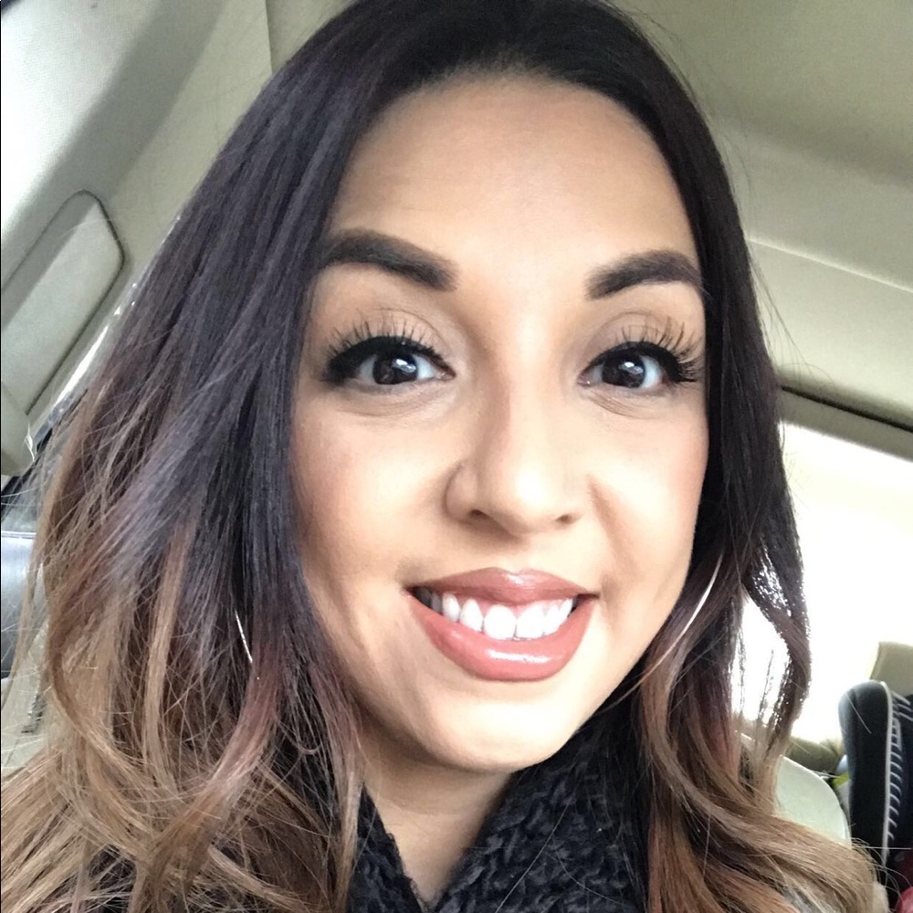 Meet your Posher, Roroxy